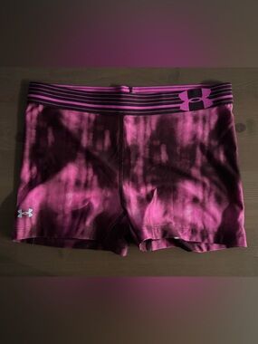 Under Armour Women's Deep Pink Compression Bike Shorts